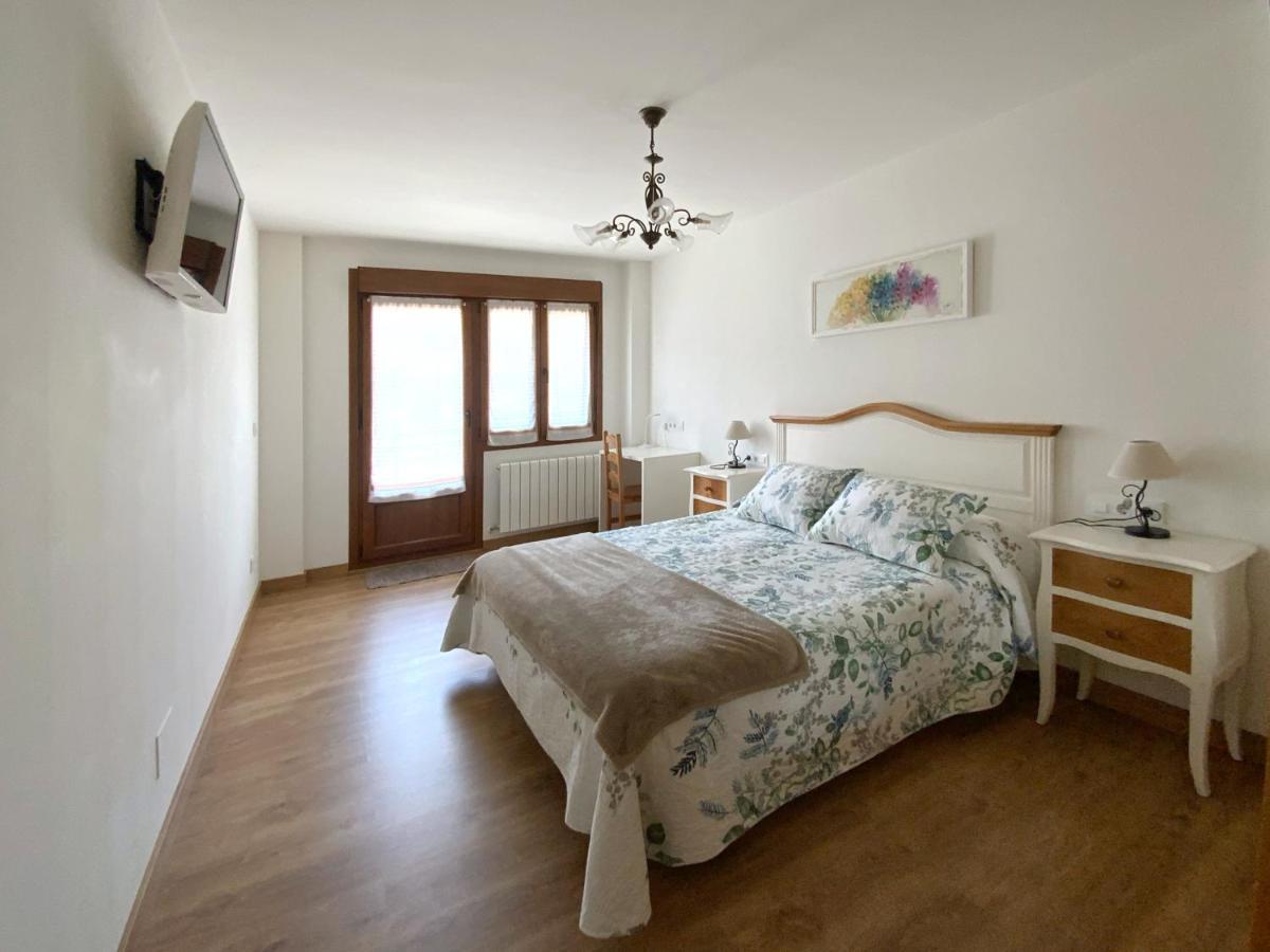 Apartamento Valbuena ポテス エクステリア 写真