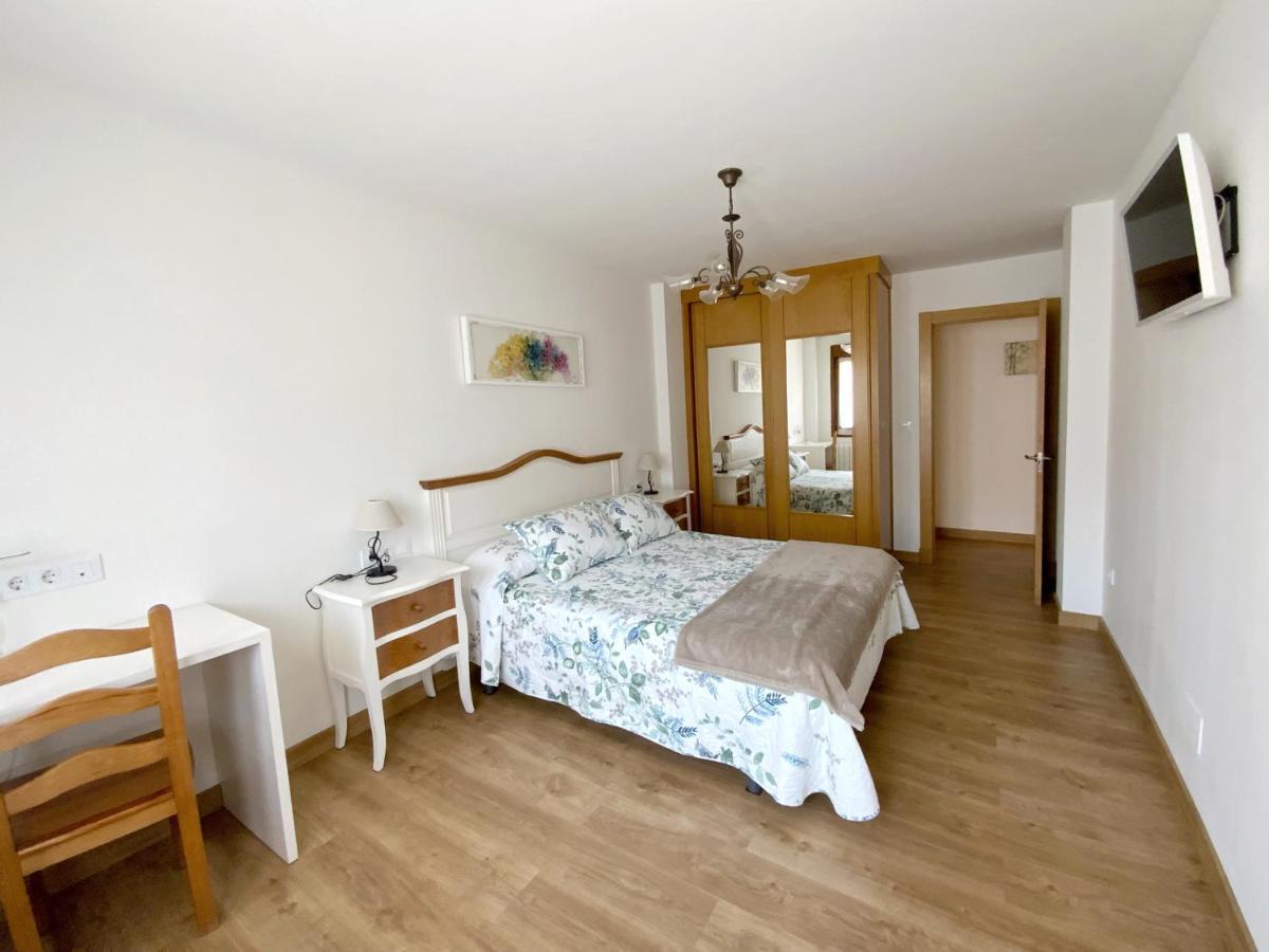 Apartamento Valbuena ポテス エクステリア 写真