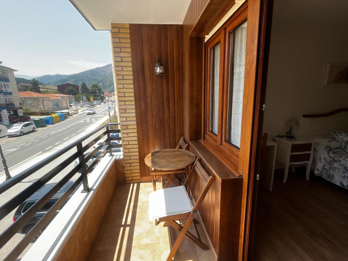Apartamento Valbuena ポテス エクステリア 写真